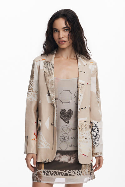 Jaqueta desenhada por Mr. Christian Lacroix
